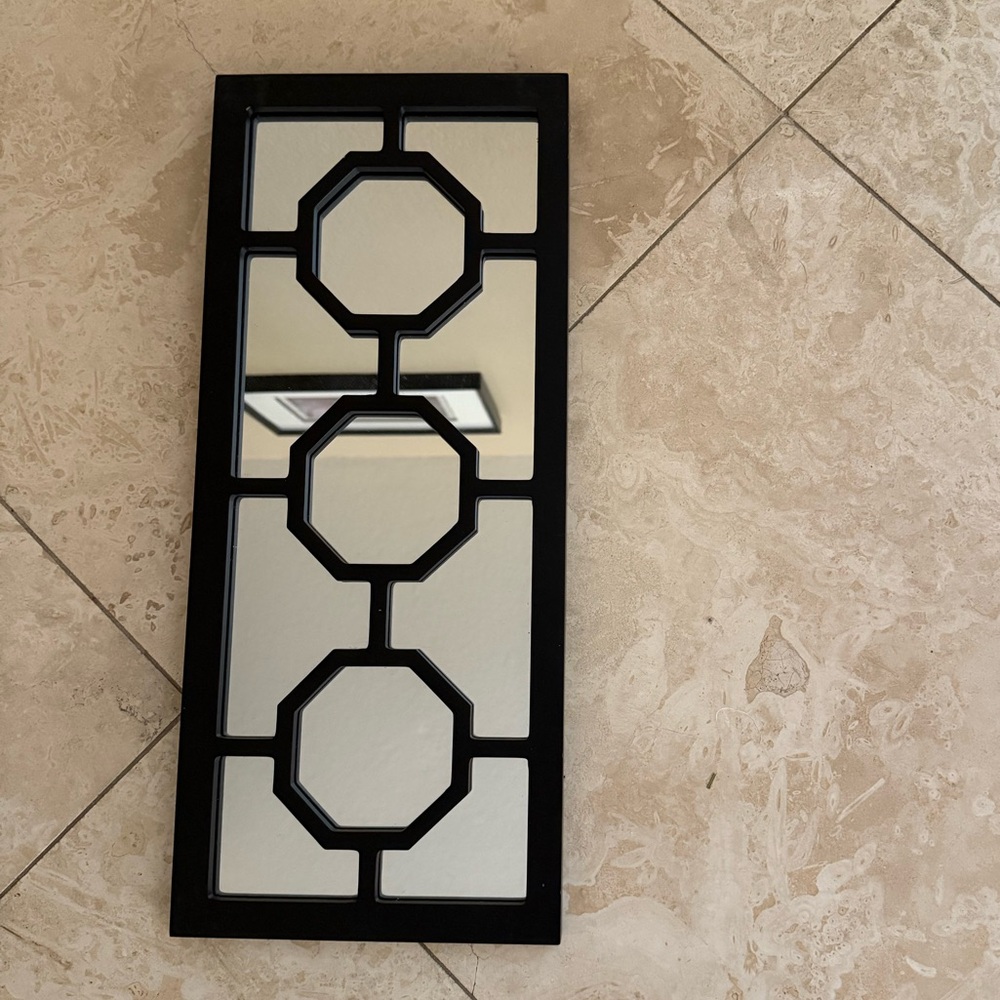 Geometric Accent Mirrors - Picture 4 of 9